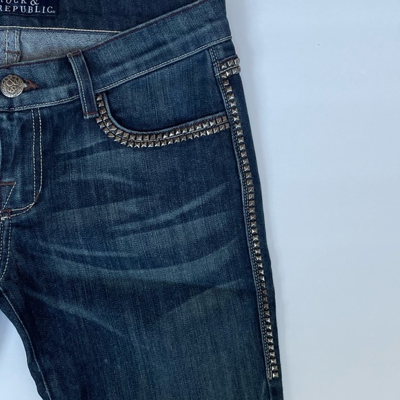 Rock & Republic Studded Dark Wash Straight Leg Denim Skull Jeans 26 - Picture 5 of 12